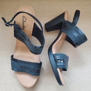 Clarks black sequin sandals sz 7